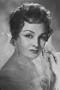 Gloria Lynch in La mujer de todos