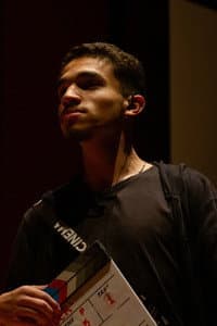 Lucas Brasil in Dois Pontos, Parênteses