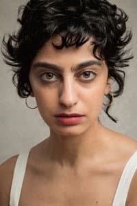 Juliana Yazbeck in Pyramid of Disunion