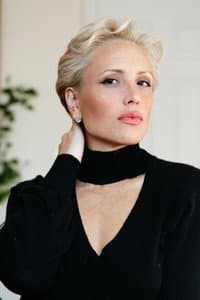 Astrid Ovalles in Road of Bygones