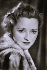 Helena Pickard in Limelight