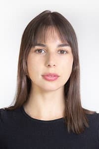 Luna Martínez in No basta con amar