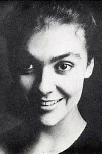 Adriana Herrán in La mansión de Araucaima