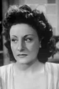 Gisèle Alcée in Six petites filles en blanc