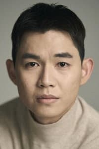 Moon Hak-jin in 의사요한