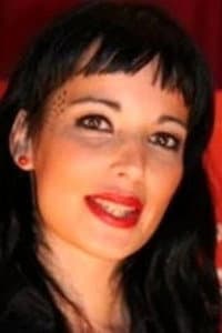 Sandra G. in Mundo Perro