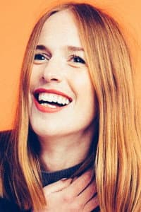 Anna Prior in Metronomy en concert aux Vieilles Charrues
