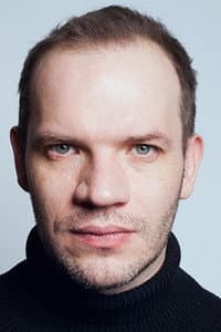Evgeny Kharitonov in Большая земля