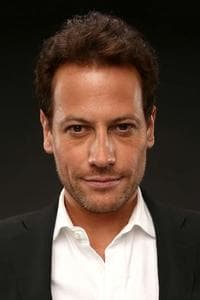 Ioan Gruffudd in The Adventurer: The Curse of the Midas Box