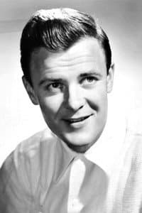Robert Sterling in Voyage to the Bottom of the Sea