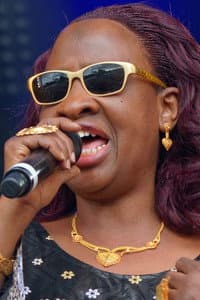 Mariam Doumbia in Dimanche à Bamako