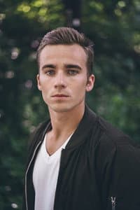 Landon Taverniér in Band on the Run