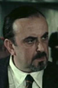 Cesare Gelli in La notte è fatta per... rubare