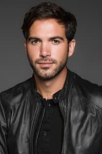 Erick Chapa in Intercambiadas