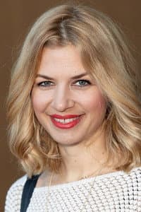 Susan Sideropoulos in Willkommen im Club