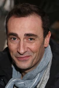 Arnaud Gidoin in Parce Que Je La Vole Bien