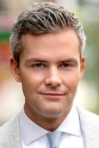 Ryan Serhant in Million Dollar Listing New York
