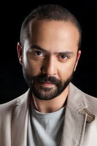 Sarp Akkaya in Takıntılar