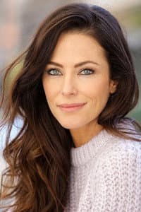 Esther Anderson in Apple Seed