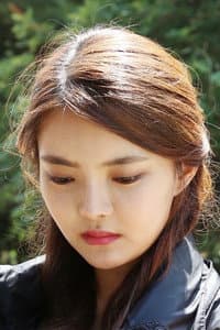Jeong Yoo-jin in Mas Iss Neun Bi Haeng