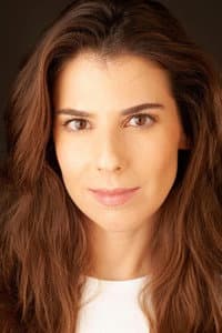 Sofia Mirpuri in Erros Meus, Má Fortuna, Amor Ardente
