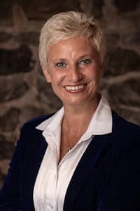 Anna Šteina in Anna LOL