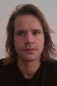 Robert Kurvitz in Gracias a La Vida