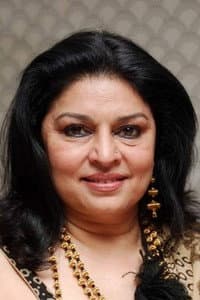 Kiran Juneja in Hamara Khandaan