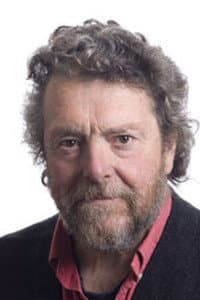 Richard Donat in Promise the Moon