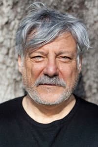 Pier Maria Cecchini in Abbronzatissimi 2 - Un anno dopo