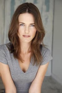 Stephanie Barnes in God's Country