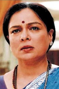 Reema Lagoo in Chatpati