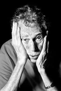 Antunes Filho in O Gesto, a Festa, a Mensagem - Dois Mil Anos de Teatro