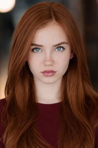 Quinn Aune in Babushka