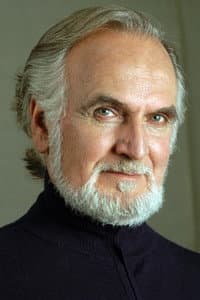 William Beckwith in Posed for Murder