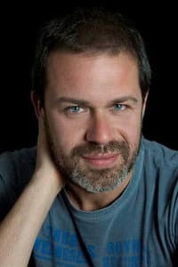 Juli Fàbregas in L'ombra cinese