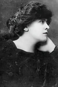 Jeanne Delvair in Les Mystères de Paris
