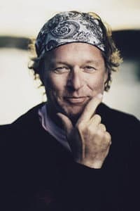 Roger Maunder in One of Us Cannot be Right