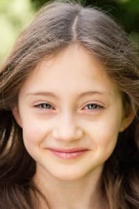 Mia McGovern Zaini in Incanto