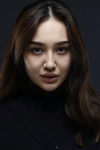 Aysanem Yusupova in Meros