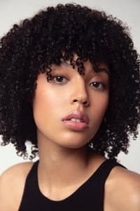 Miriane Carine in Super-Guri