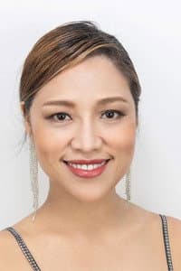 Amelyn Pardenilla in Expats