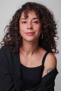 Estefanía Inti in Hijo de familia