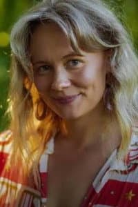Kassandra Voss in Crawdaddy