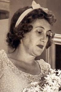 Marina Freire in Dona Violante Miranda