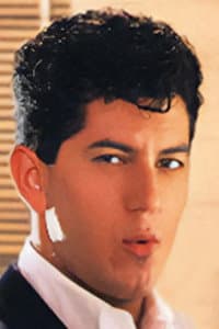 Roberto Arias in El amor de tu vida S.A.