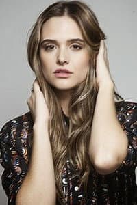Juliana Paiva in Rúcula com Tomate Seco