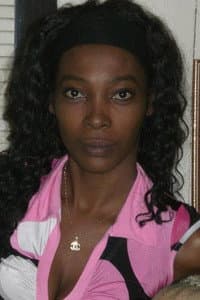 Nadine Koyo in Les couilles de l'éléphant