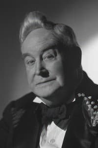 Félix Mayol in Une soirée mondaine