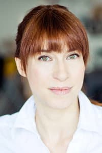Christine Foley in La Sangre en Nuestras Venas
